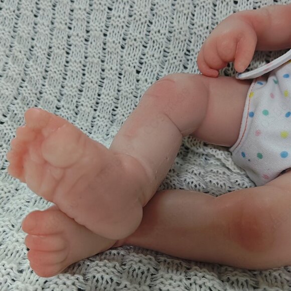 40cm Full Silicone Closed Eyes Sleeping 4.18lbs Newborn Baby Boy Reborn Doll - Picture 9 of 13